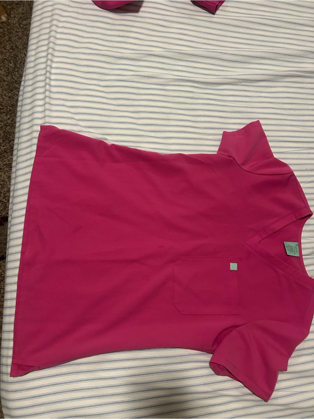 Garde Malade Women’s Scrub Set Flamingo Pink - Picture 2 of 3